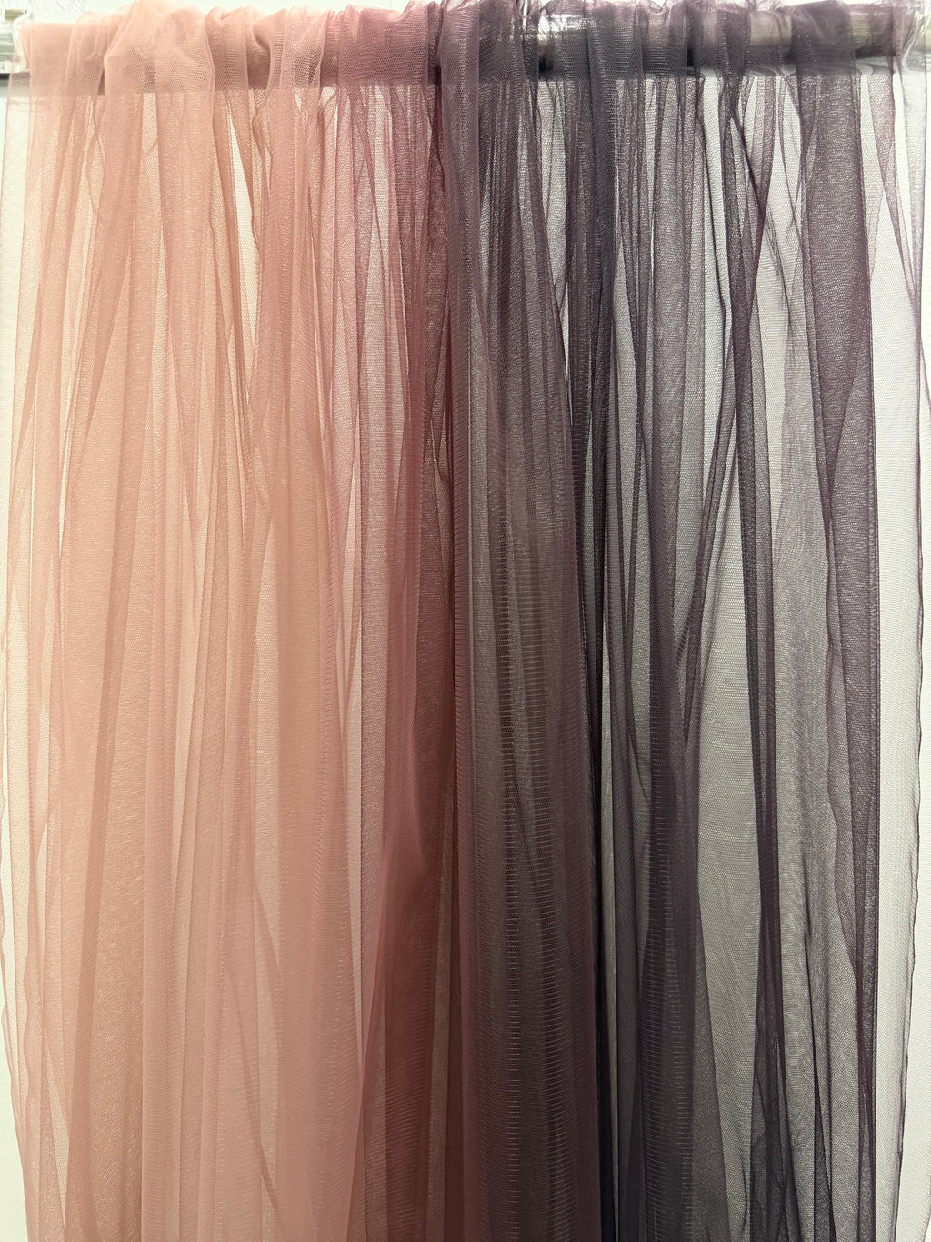 ML212 - Ombre Tulle Fabric by Yard – 58"