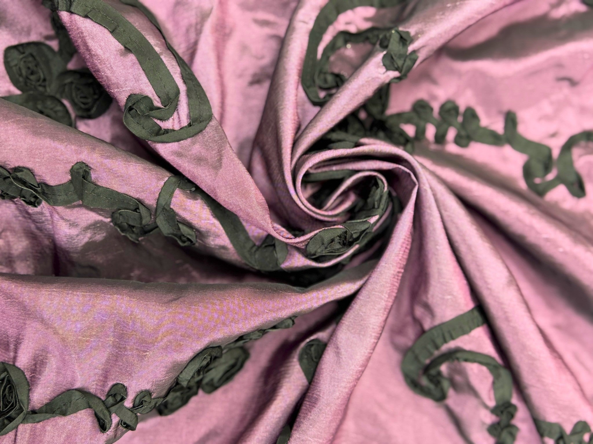 ML151 3D FLORAL ROSETTE RIBBON 2 TONE TAFFETA FABRIC