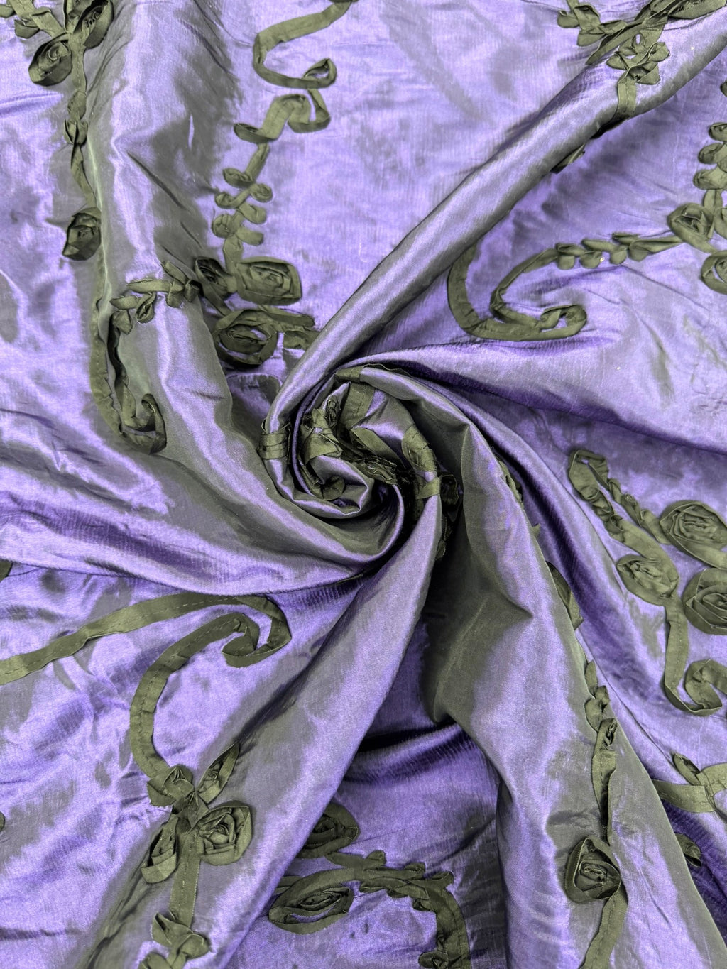 ML151 3D FLORAL ROSETTE RIBBON 2 TONE TAFFETA FABRIC