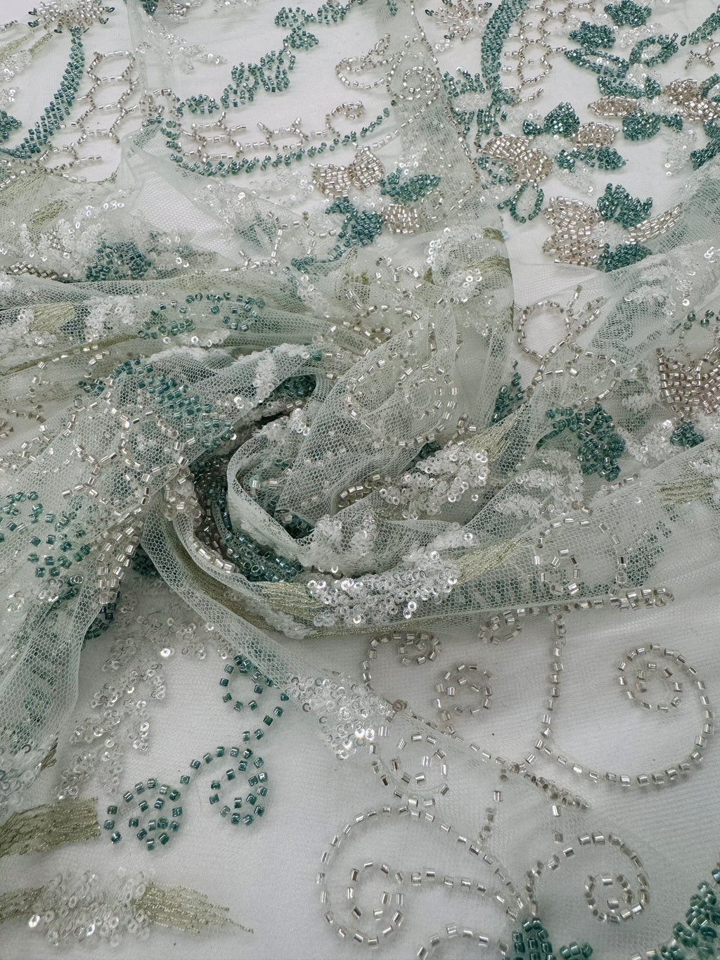 ML124 Floral Embroidery and Beaded Lace
