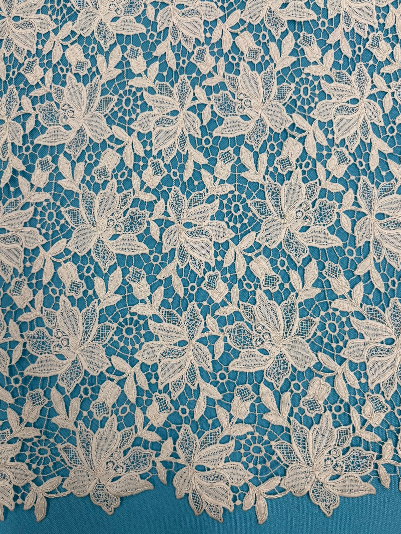 ML157 OFF WHITE Floral  Corded Lace Guipiure / Chemical Lace Embroidery