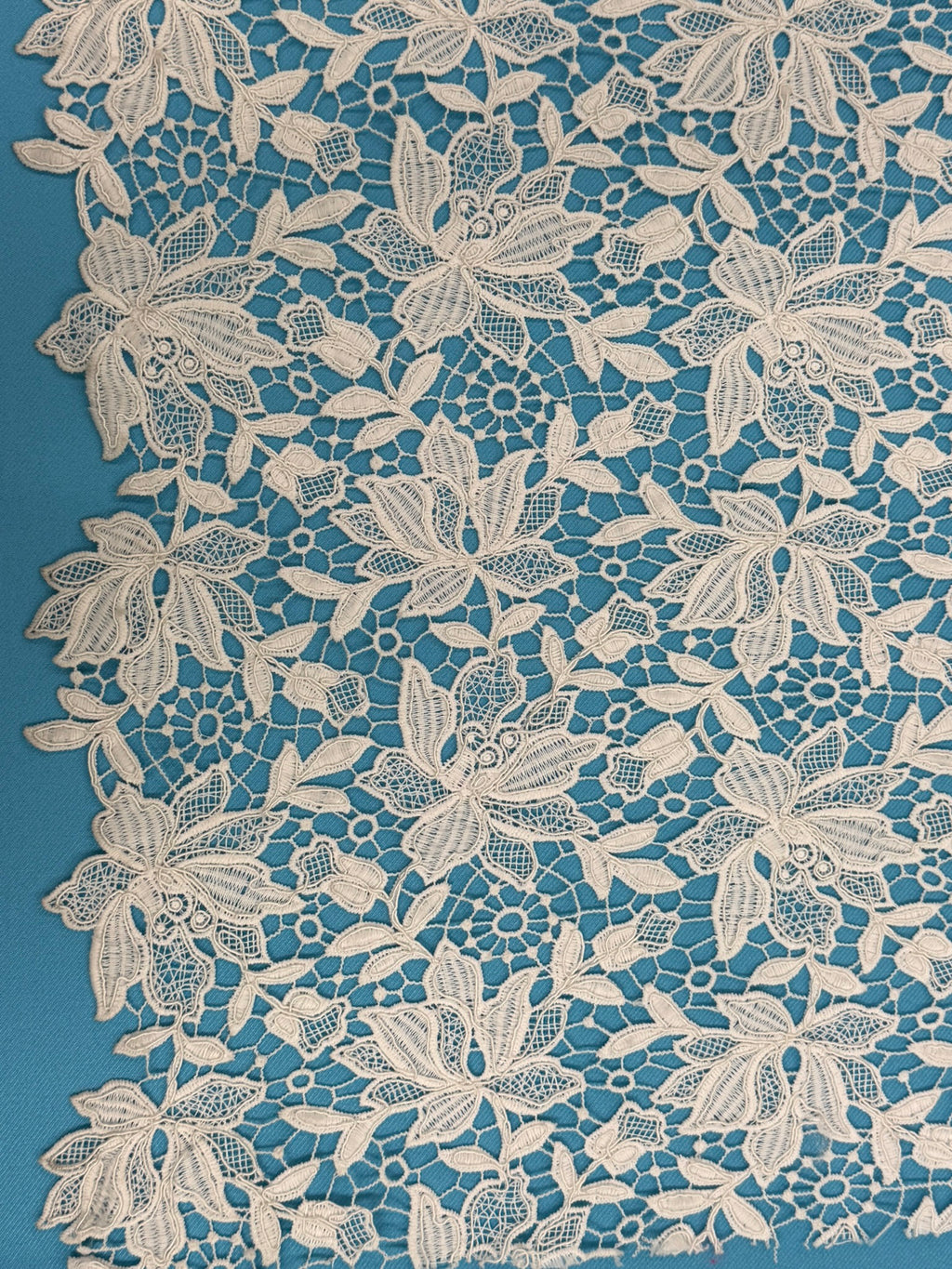ML157 OFF WHITE Floral  Corded Lace Guipiure / Chemical Lace Embroidery
