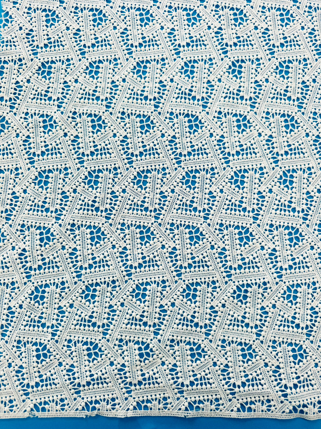 ML115 OFF WHITE Geometric Lace Guipiure / Chemical Lace Embroidery