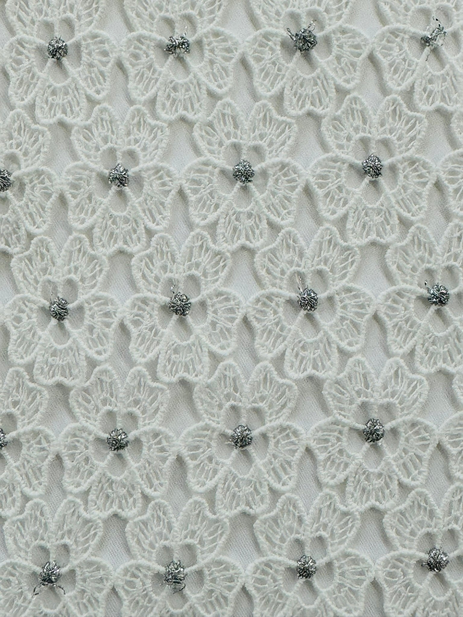 ML119 OFF WHITE/SILVER Floral Lace Guipiure / Chemical Lace Embroidery