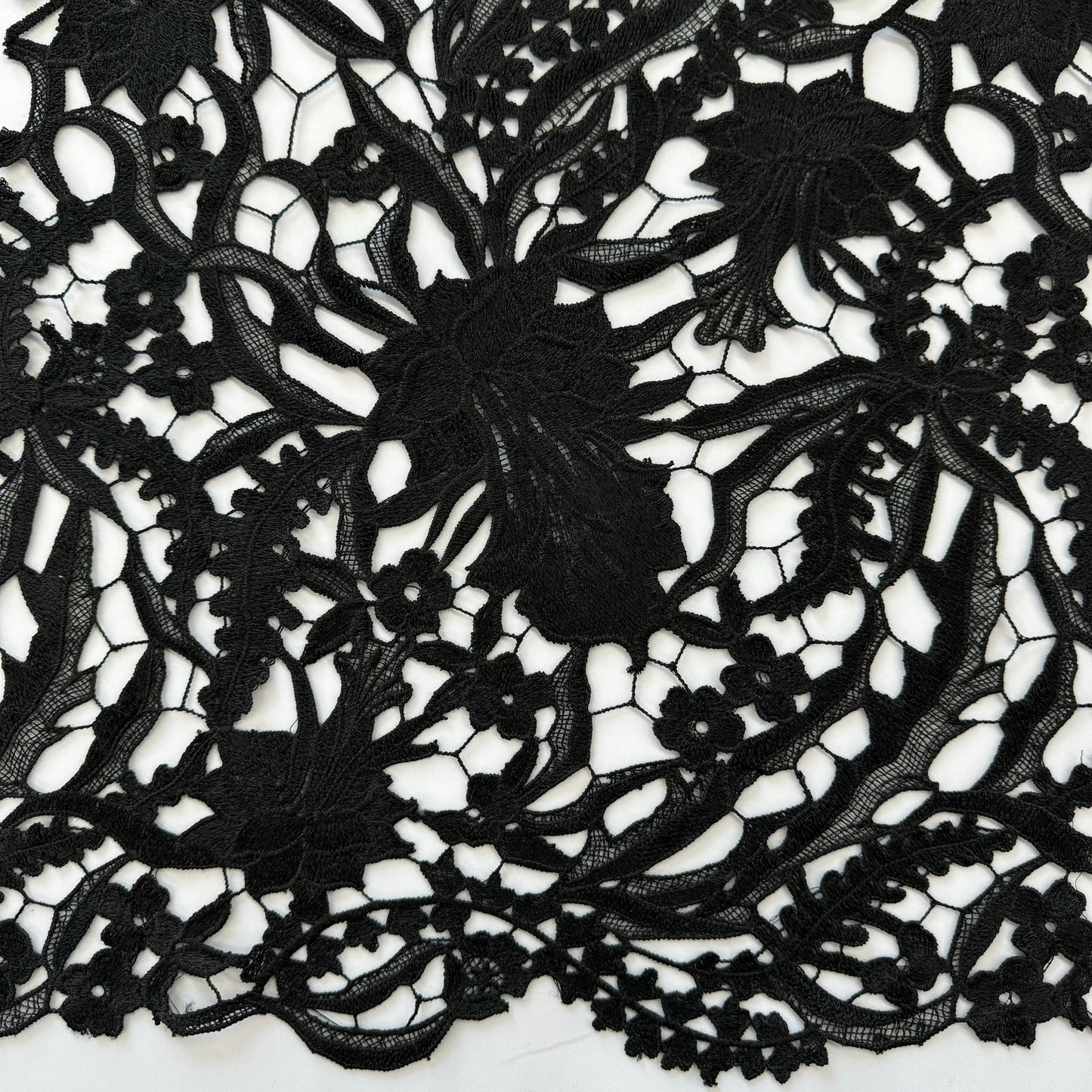 ML109 BLACK Floral Lace Guipiure / Chemical Lace Embroidery