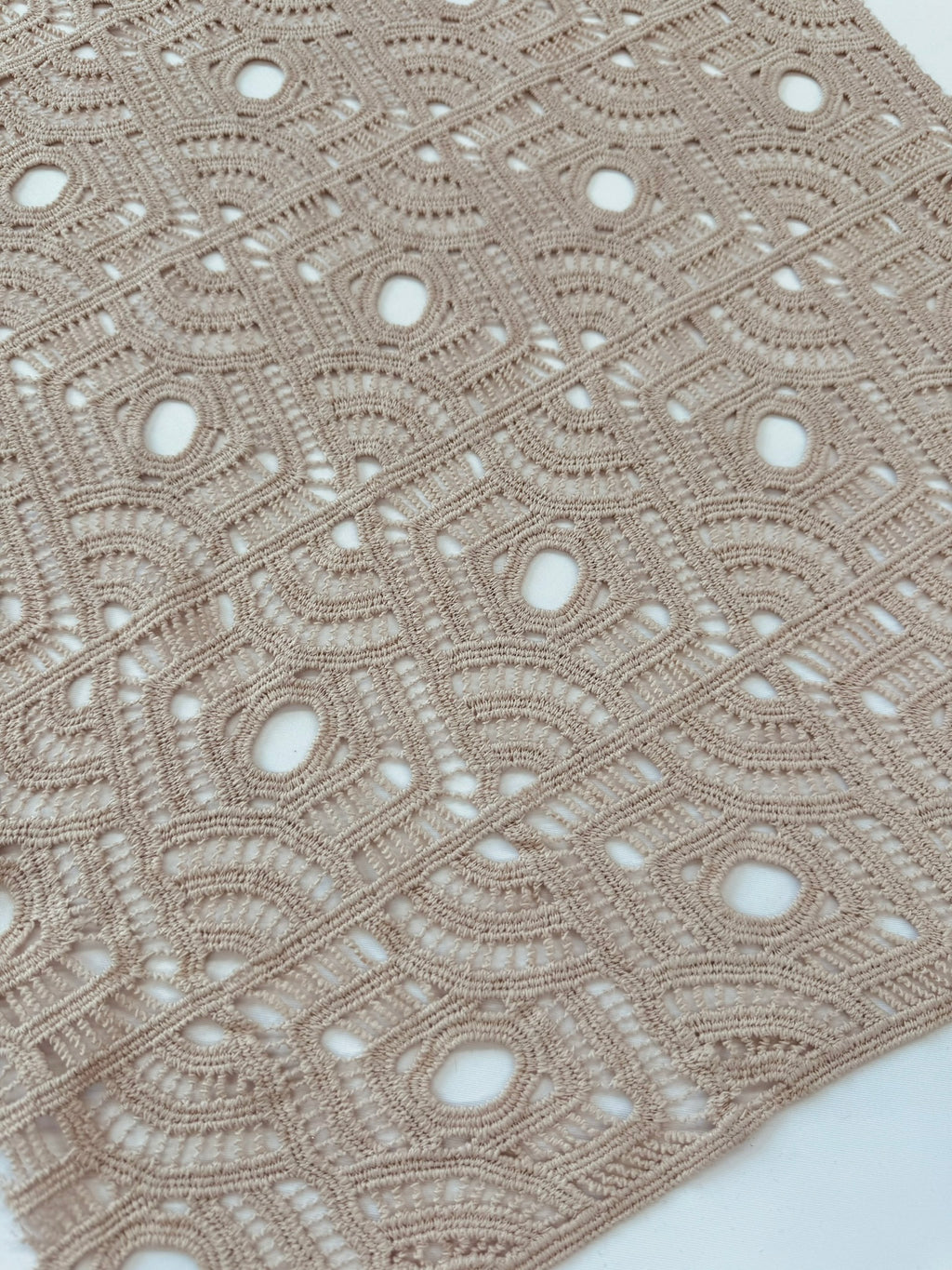 ML117 TAUPE Geometric Lace Guipiure / Chemical Lace Embroidery