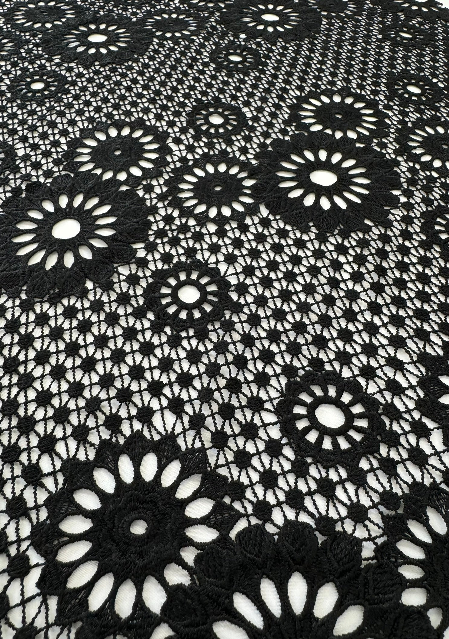 ML113 BLACK Floral Lace Guipiure / Chemical Lace Embroidery