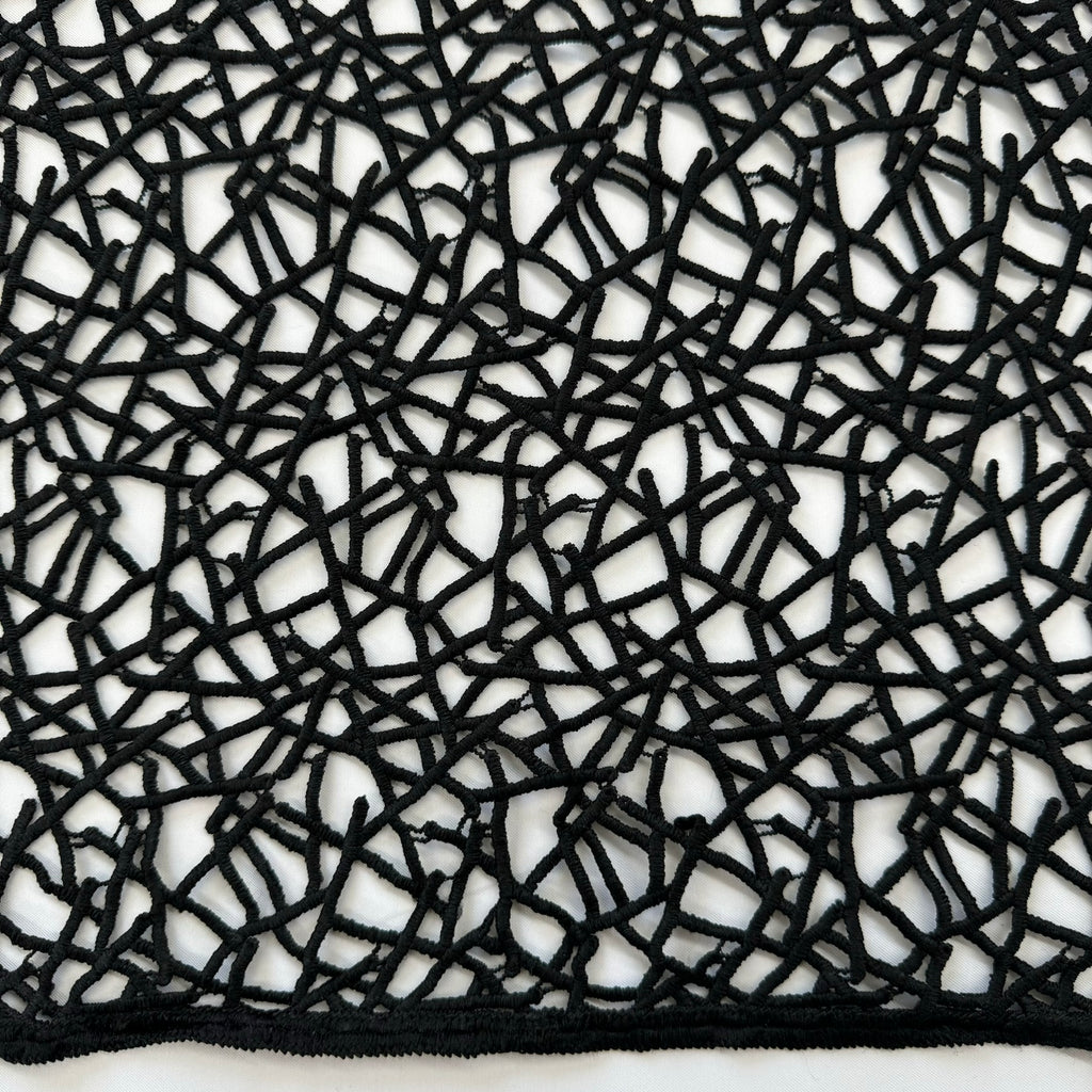 ML112 BLACK Abstract Lace Guipiure / Chemical Lace Embroidery