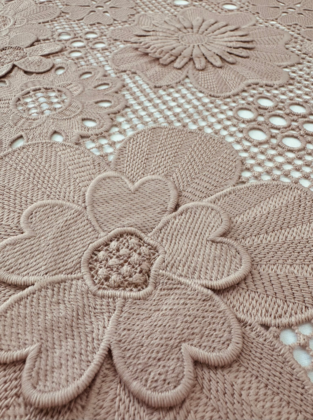 ML120 BLUSH Floral 3D Lace Guipiure / Chemical Lace Embroidery