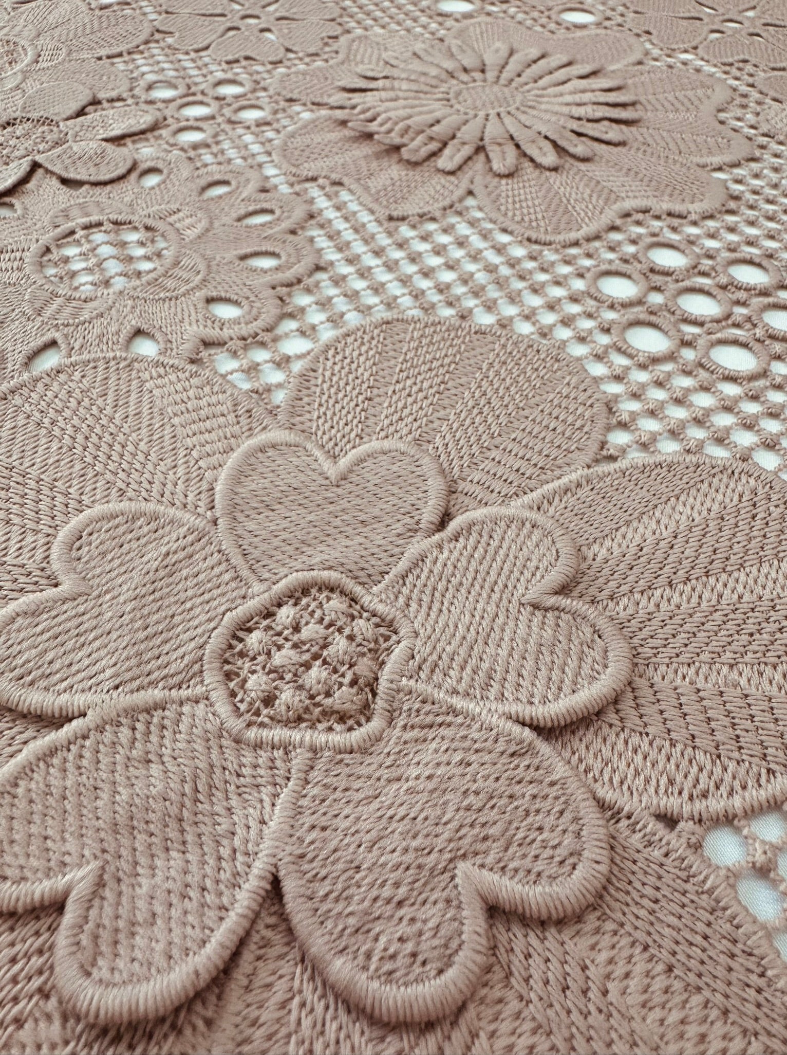 ML120 BLUSH Floral 3D Lace Guipiure / Chemical Lace Embroidery