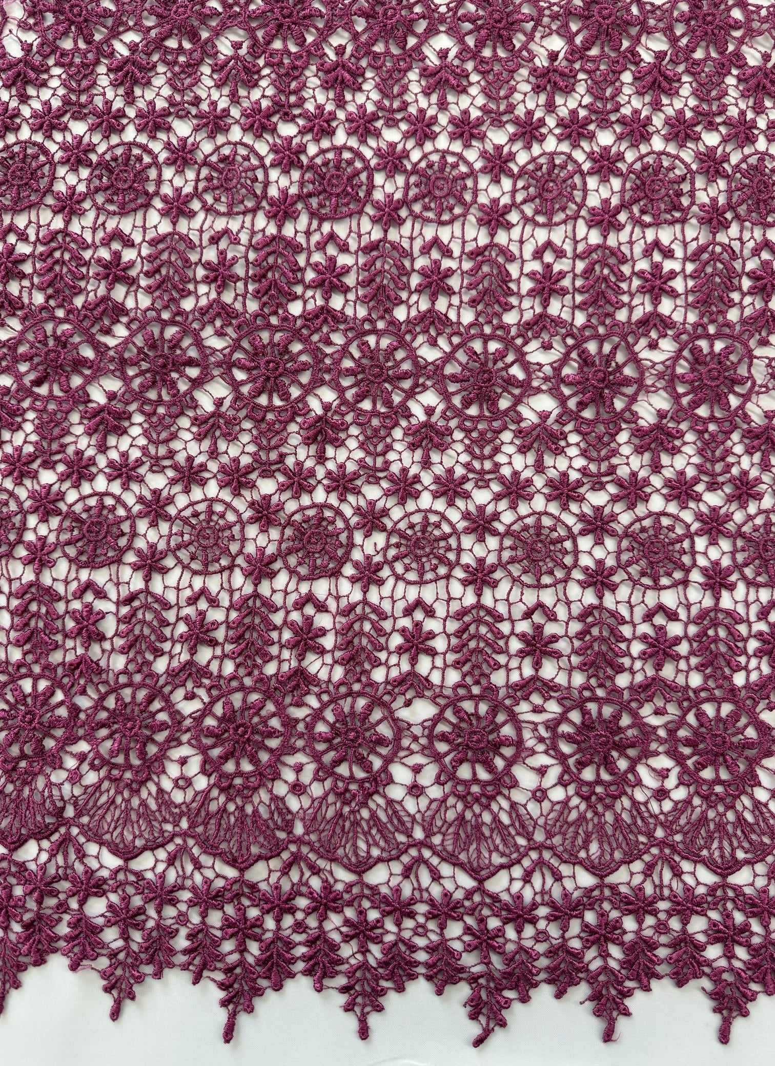 ML121 MAGENTA Geometic Lace Guipiure / Chemical Lace Embroidery