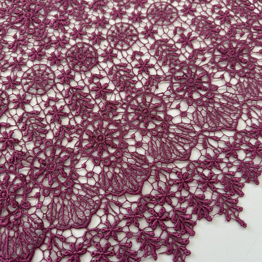 ML121 MAGENTA Geometic Lace Guipiure / Chemical Lace Embroidery