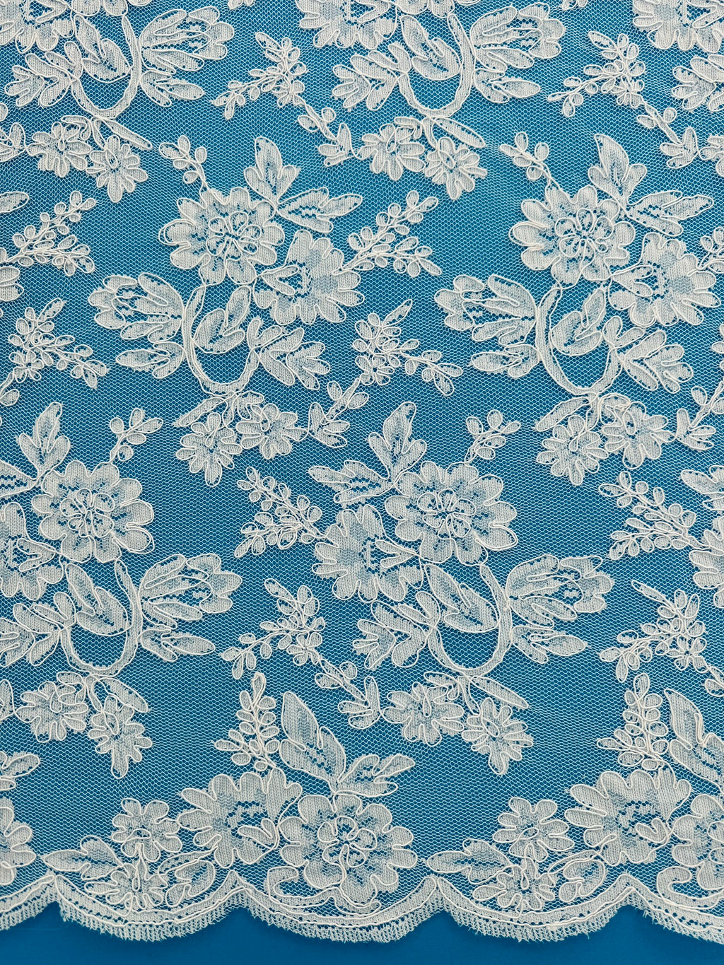 ML126 WHITE Corded Alencon Lace