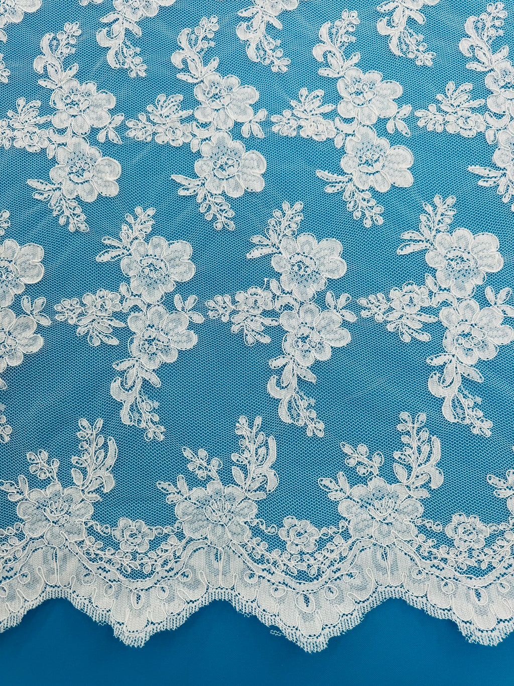 ML127 WHITE Corded Alencon Lace