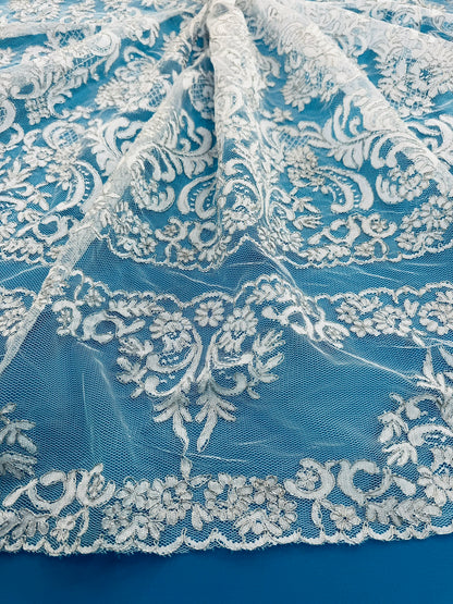 ML131 WHITE/SILVER Corded Alencon Lace