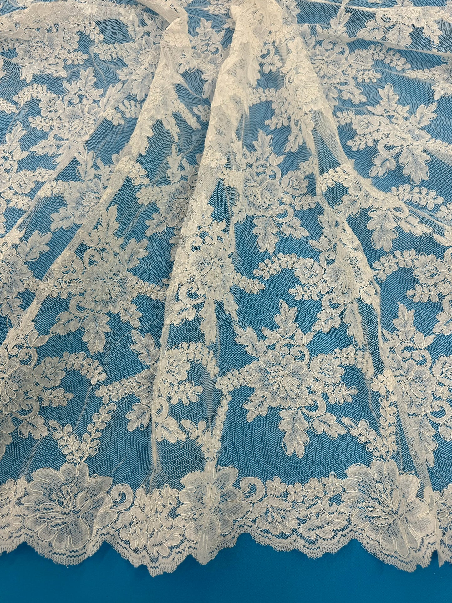 ML136 IVORY Corded Alencon Lace