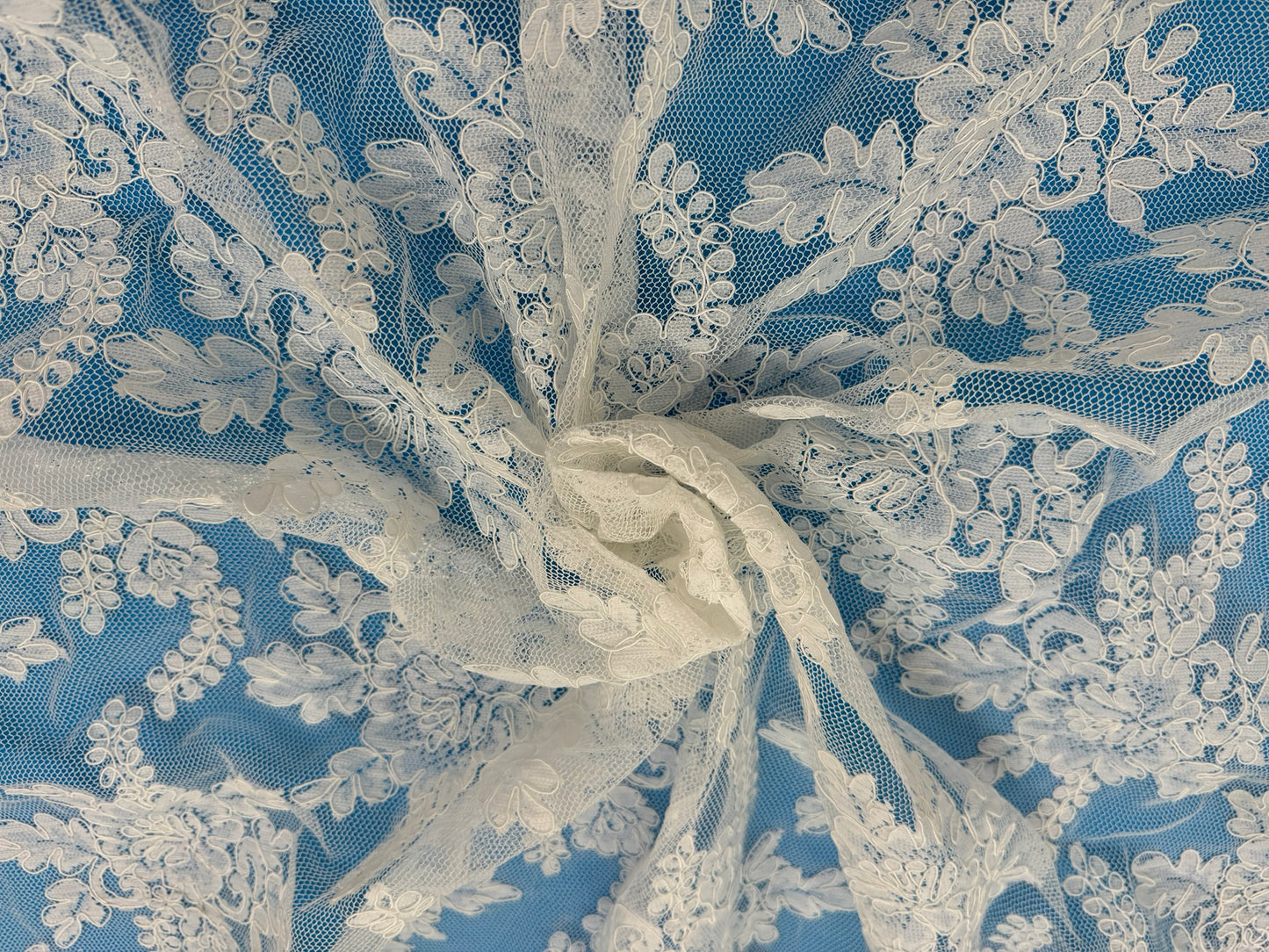 ML136 IVORY Corded Alencon Lace