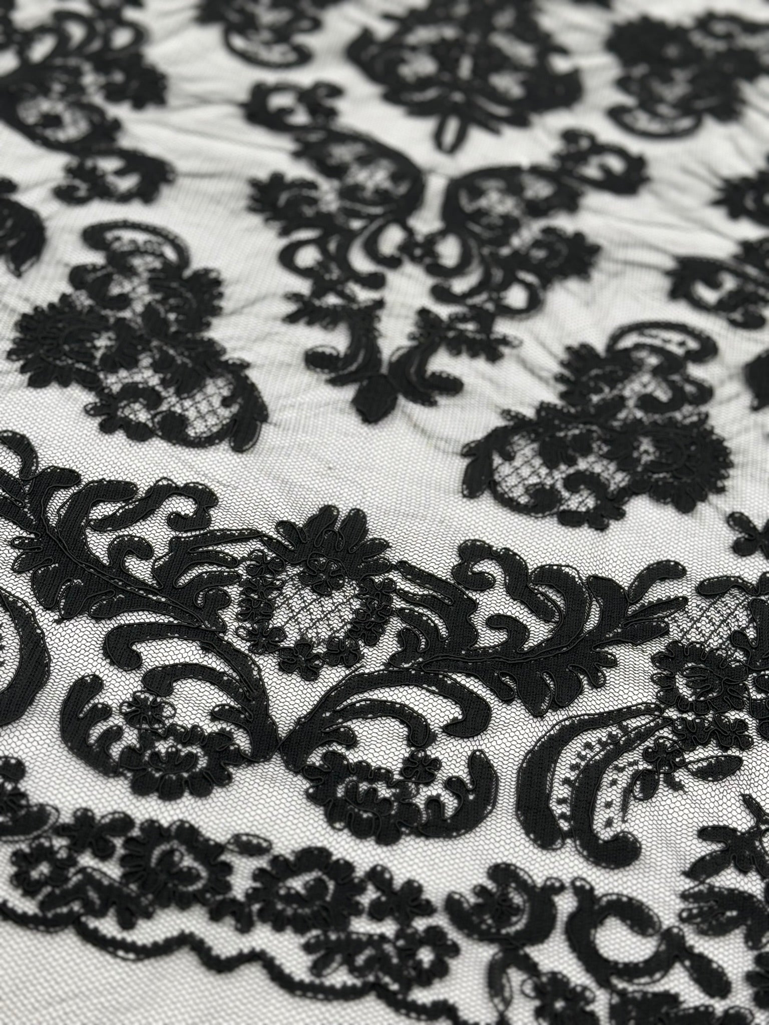 ML131 BLACK Corded Alencon Lace