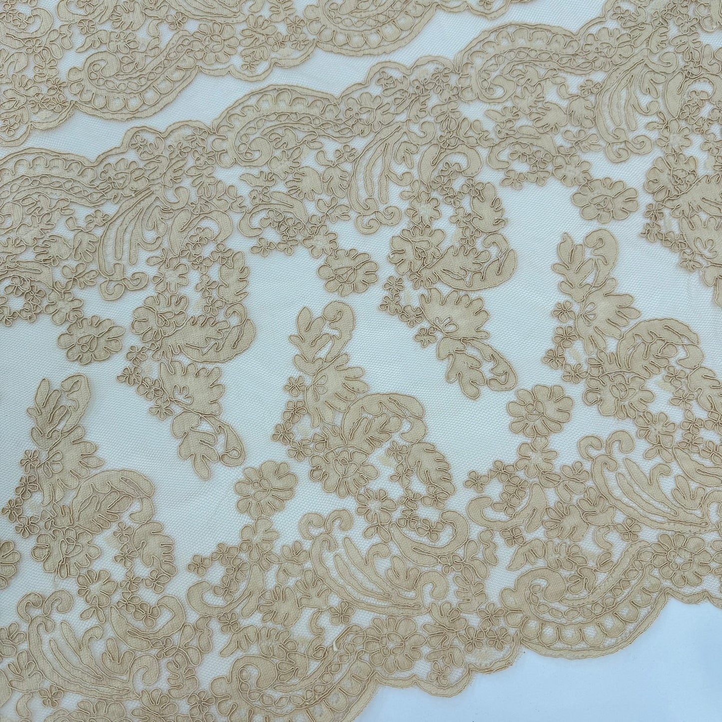 ML132 TAUPE Corded Alencon Lace Trim