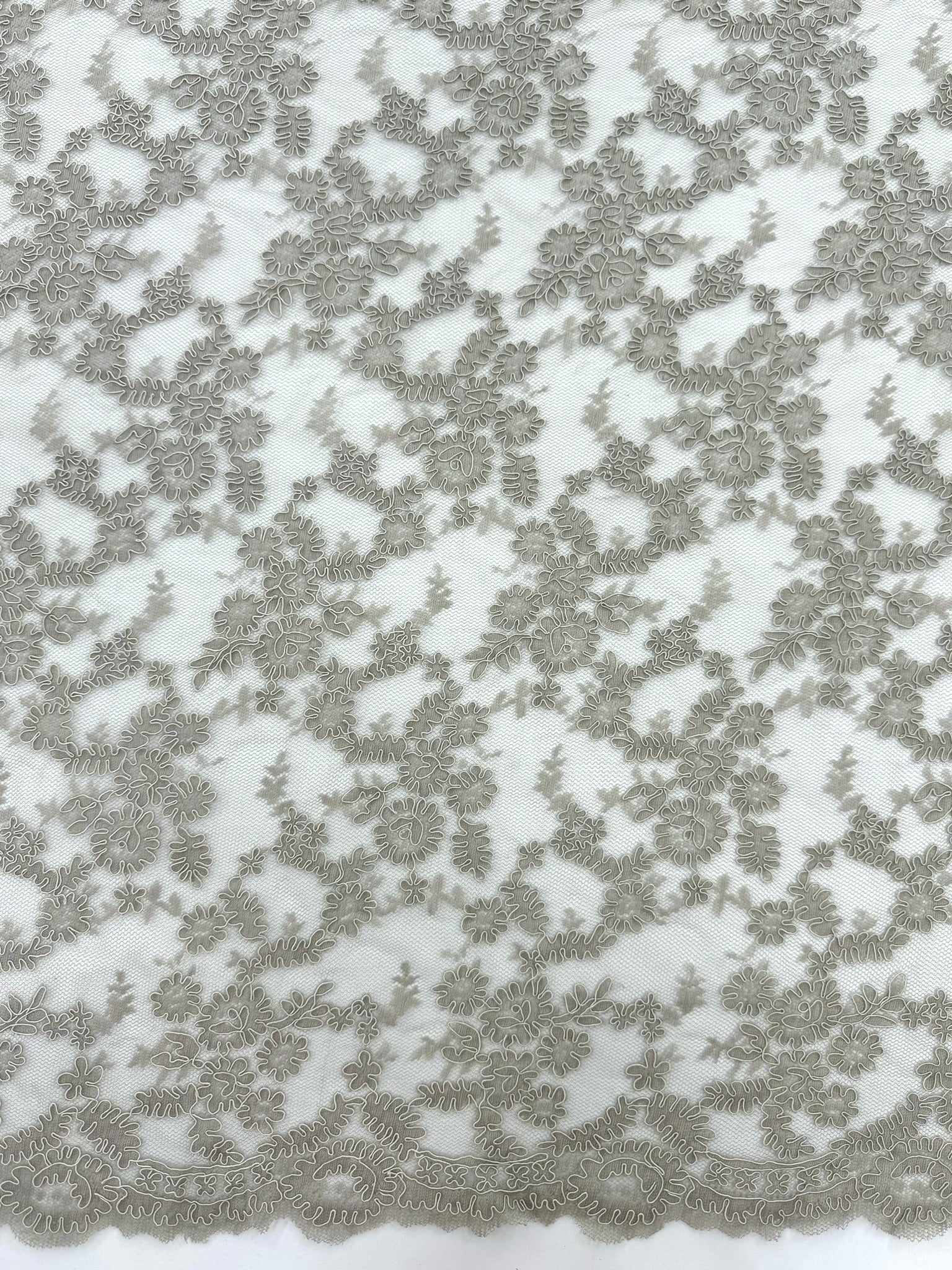 ML140 RED Corded Alencon Lace